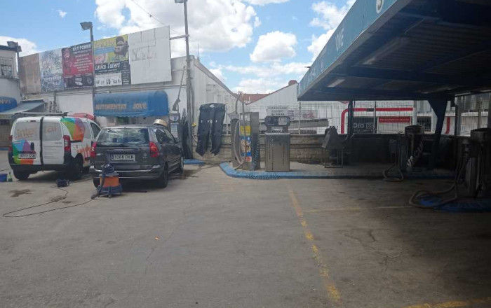 Revente - Naves y solares -
Sabadell