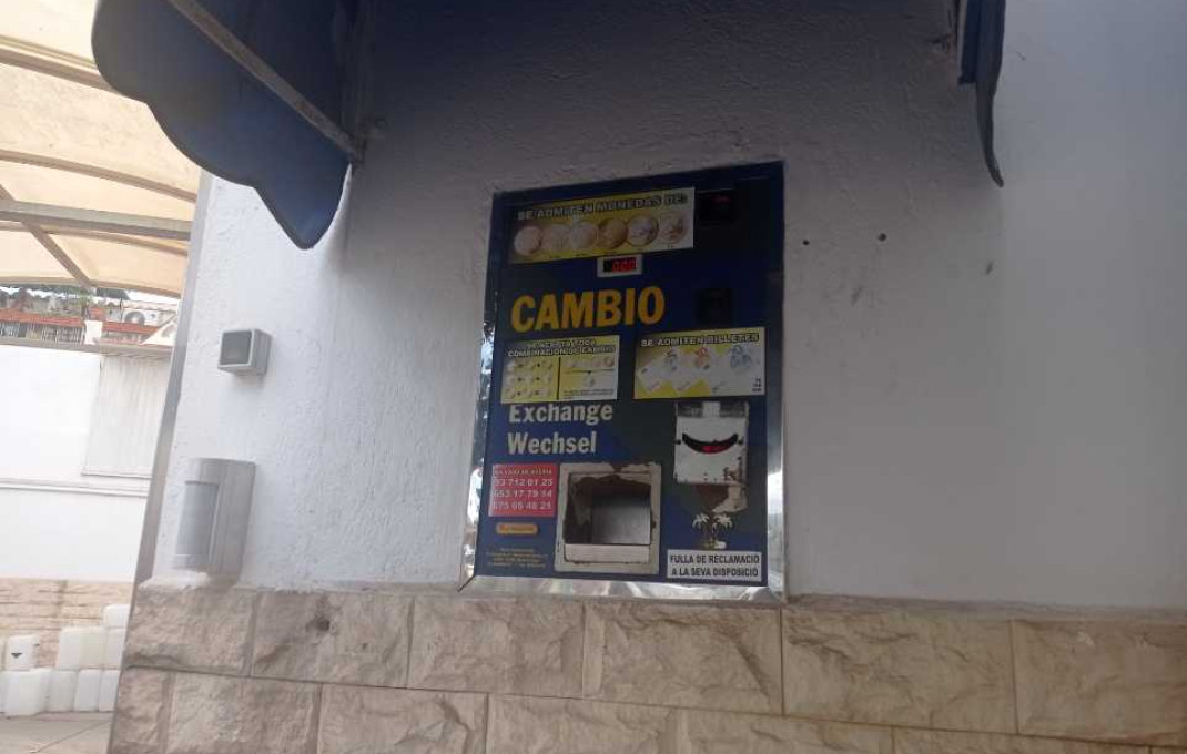 Revente - Naves y solares -
Sabadell