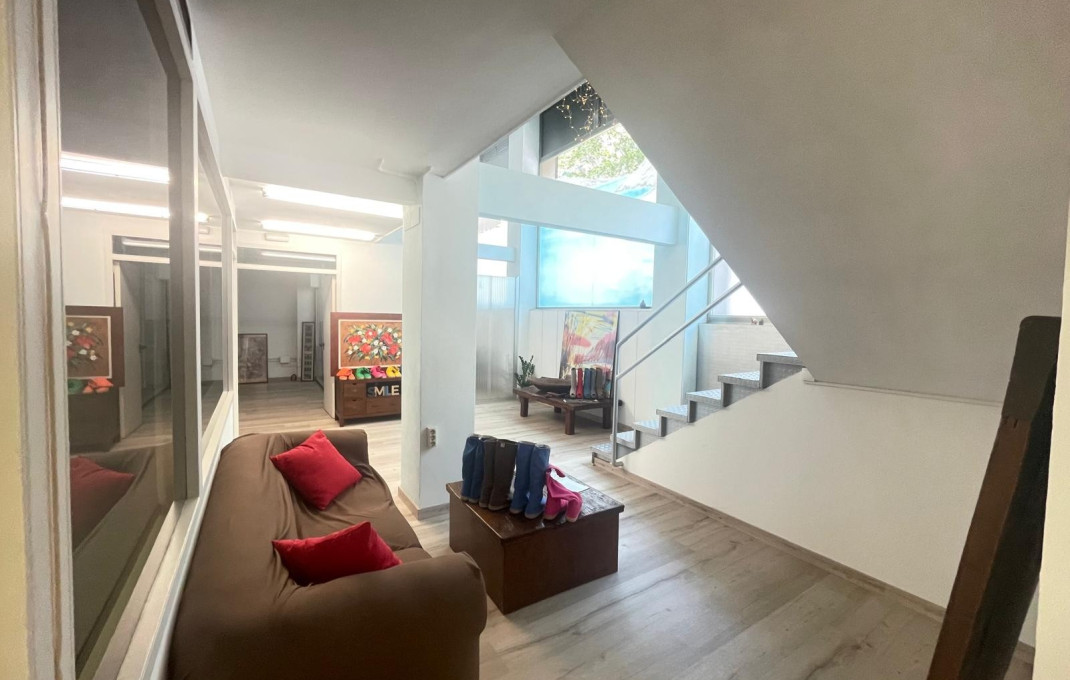 Venta - Local comercial -
Barcelona - Sarria-Sant Gervasi