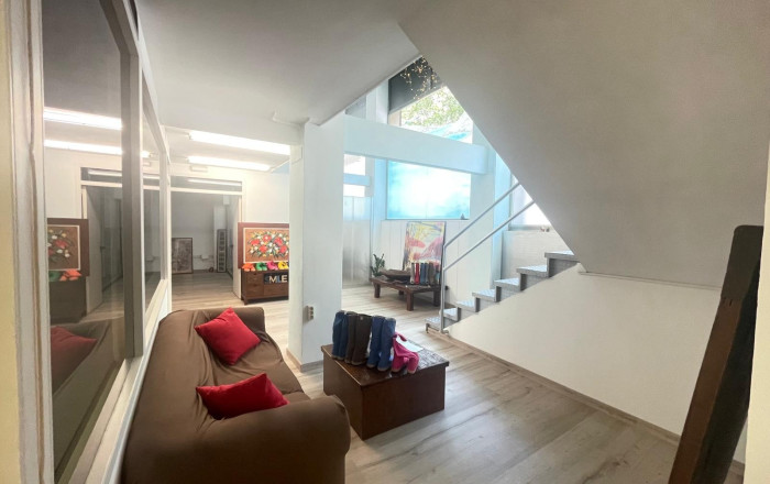 Venta - Local comercial -
Barcelona - Sarria-Sant Gervasi