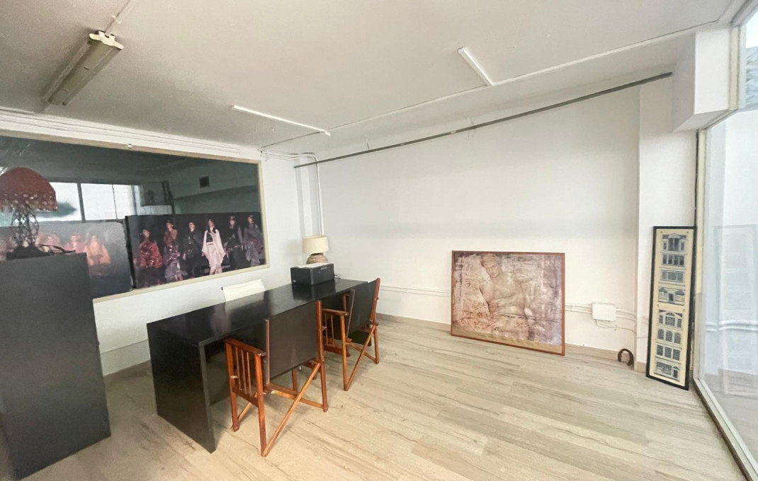 Venta - Local comercial -
Barcelona - Sarria-Sant Gervasi