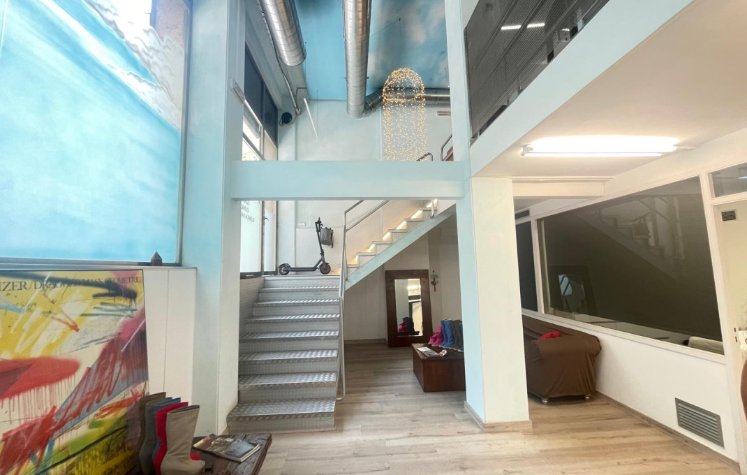 Venta - Local comercial -
Barcelona - Sarria-Sant Gervasi
