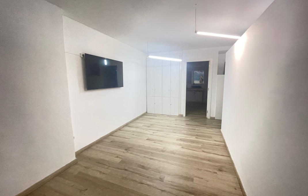 Venta - Local comercial -
Barcelona - Sarria-Sant Gervasi