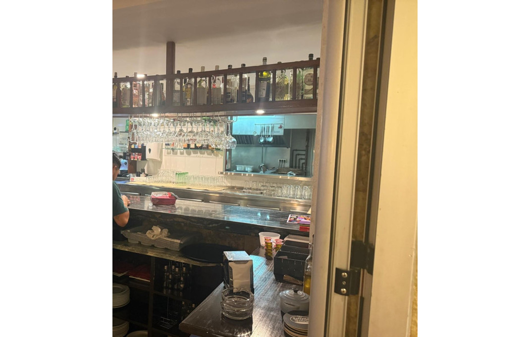 Traspaso - Restaurante -
Blanes