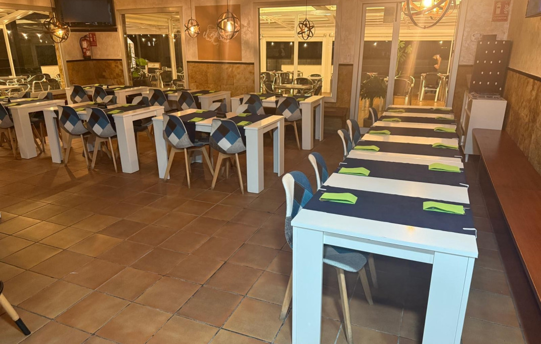 Traspaso - Restaurante -
Blanes