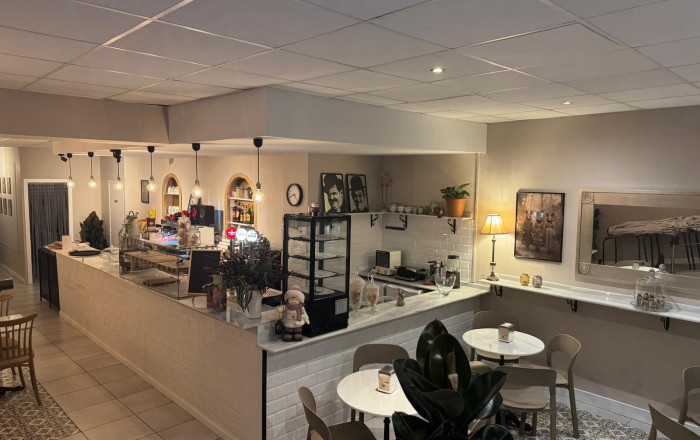 Traspaso - Licencia C2 -
Barcelona - La Nova Esquerra De L´ Eixample