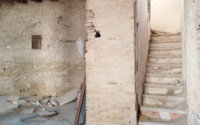 Venta - Masía -
Lleida  - Sucs