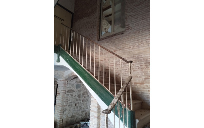 Venta - Masía -
Lleida  - Sucs