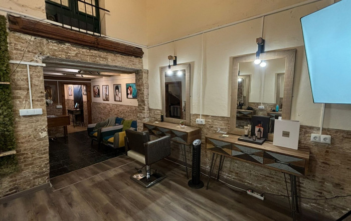 Traspaso - Peluquerias y Estetica -
Barcelona - Ciutat Vella