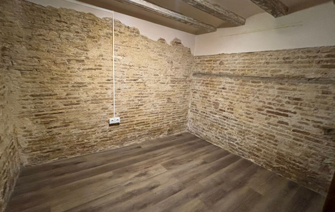 Traspaso - Peluquerias y Estetica -
Barcelona - Ciutat Vella