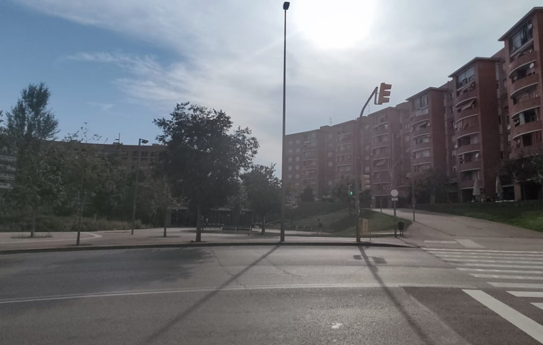 Alquiler - Local comercial -
Sabadell