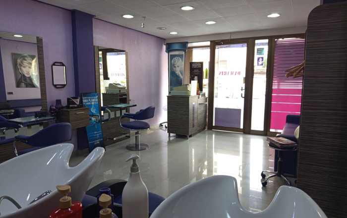 Venta - Peluquerias y Estetica -
Tarragona