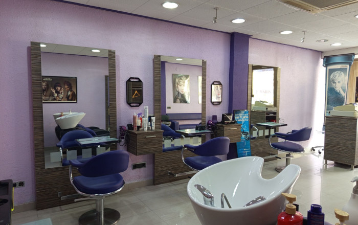 Venta - Peluquerias y Estetica -
Tarragona