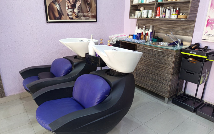 Venta - Peluquerias y Estetica -
Tarragona