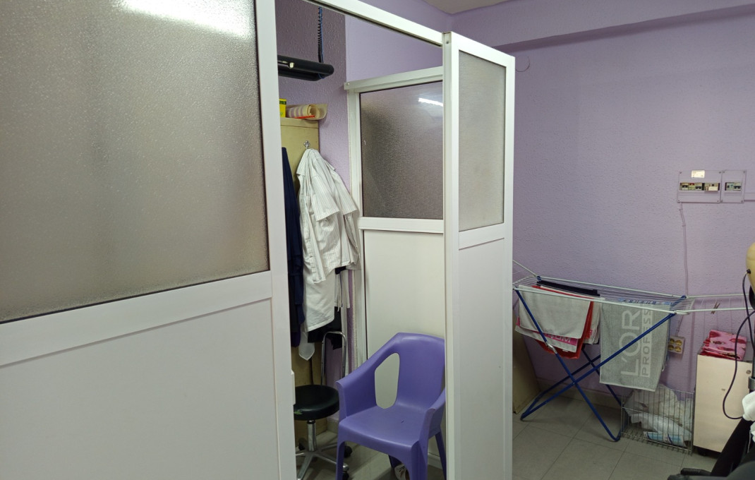 Venta - Peluquerias y Estetica -
Tarragona