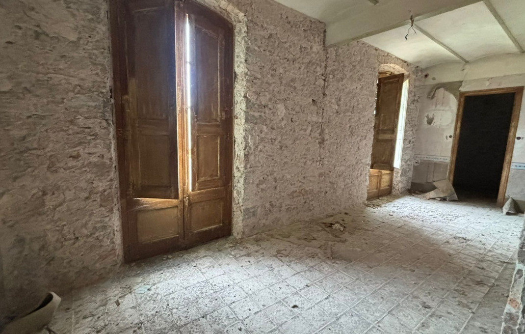 Sale - Edificio -
Balsareny