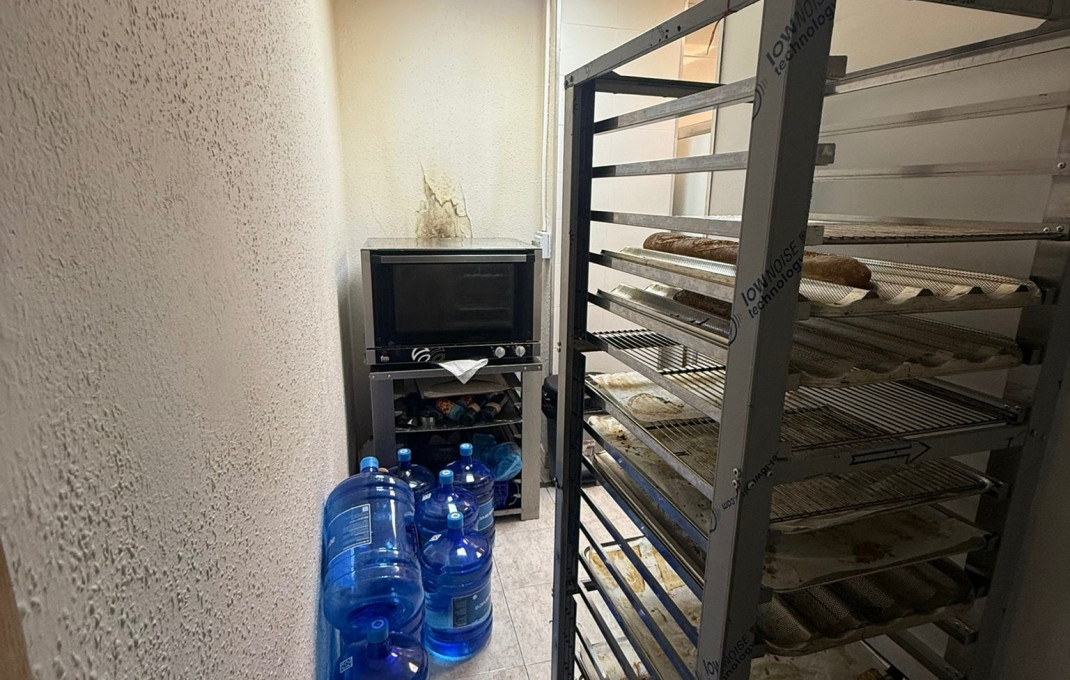 Traspaso - Obradores y/o Panaderias -
L'Hospitalet de Llobregat - Santa eulalia