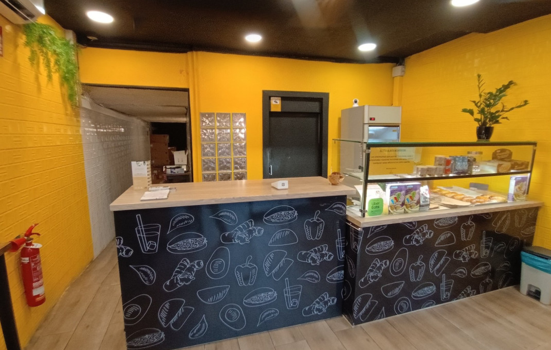 Traspaso - Take Away -
Barcelona - Gràcia