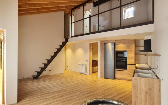 Venta - Apartamentos Turísticos -
Lleida  - centro