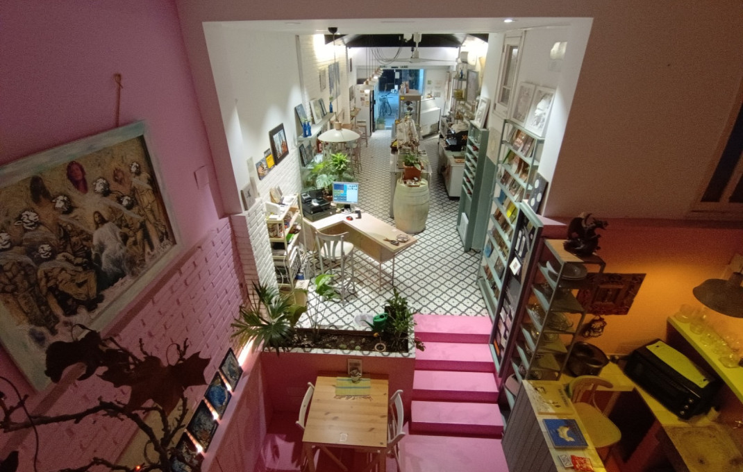 Traspaso - Take Away -
Barcelona - Ciutat Vella