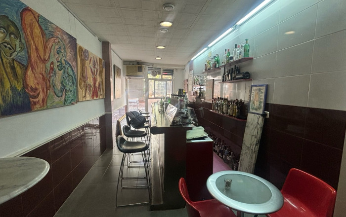 Alquiler - Licencia C2 -
Barcelona - Sants