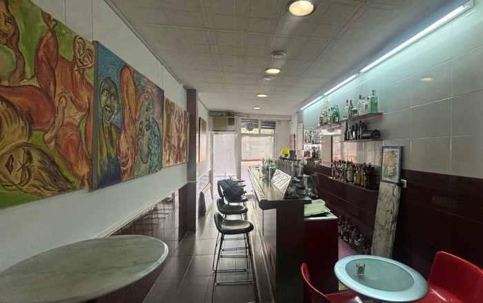 Alquiler - Licencia C2 -
Barcelona - Sants