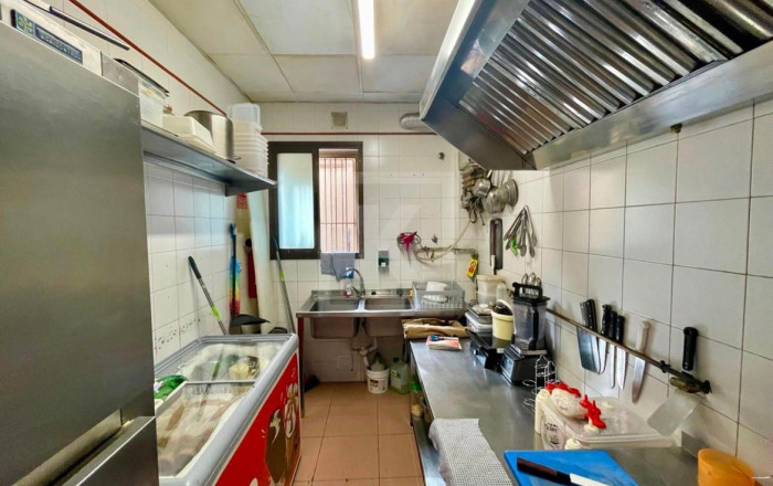 Transfert - Bar Restaurante -
Barcelona - Clot