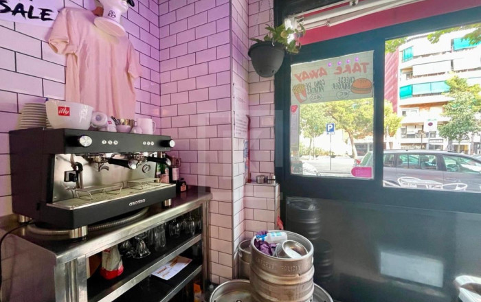 Transfert - Bar Restaurante -
Barcelona - Clot