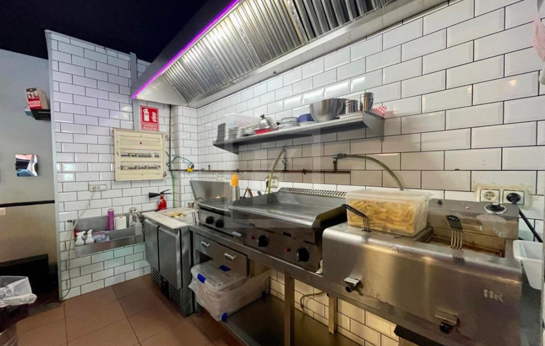 Transfert - Bar Restaurante -
Barcelona - Clot