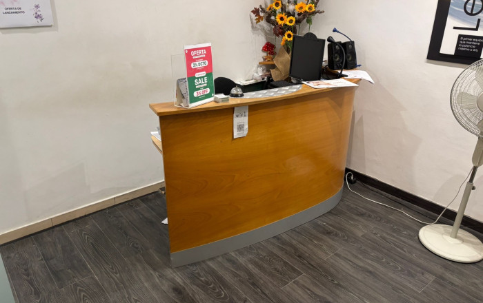 Traspaso - Peluquerias y Estetica -
Barcelona - Eixample