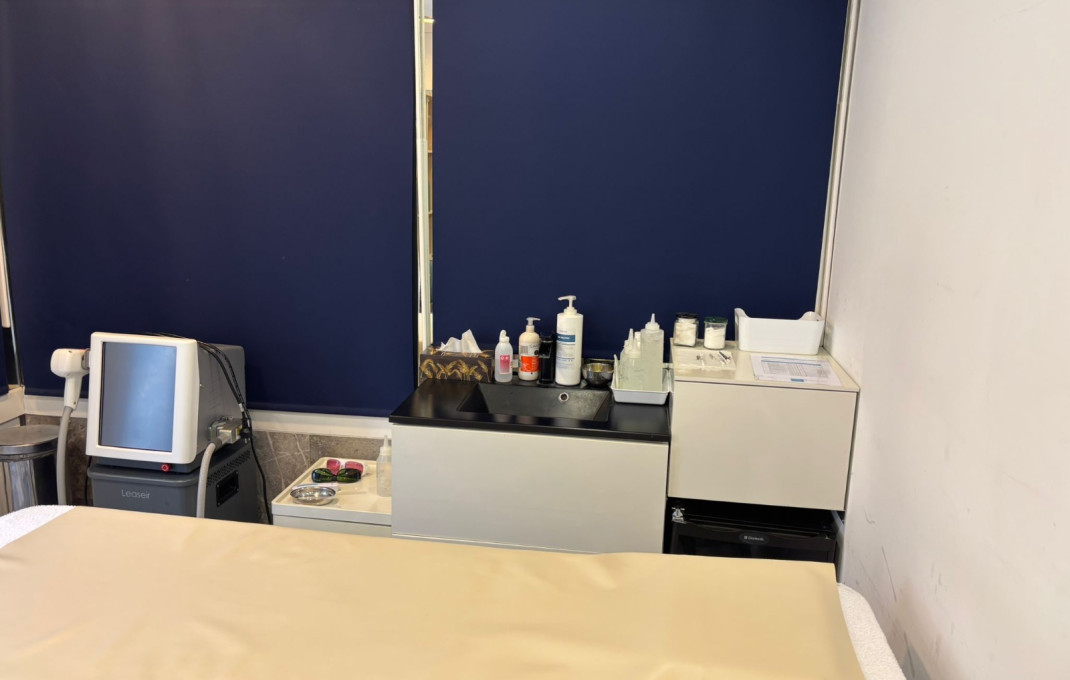 Traspaso - Peluquerias y Estetica -
Barcelona - Eixample