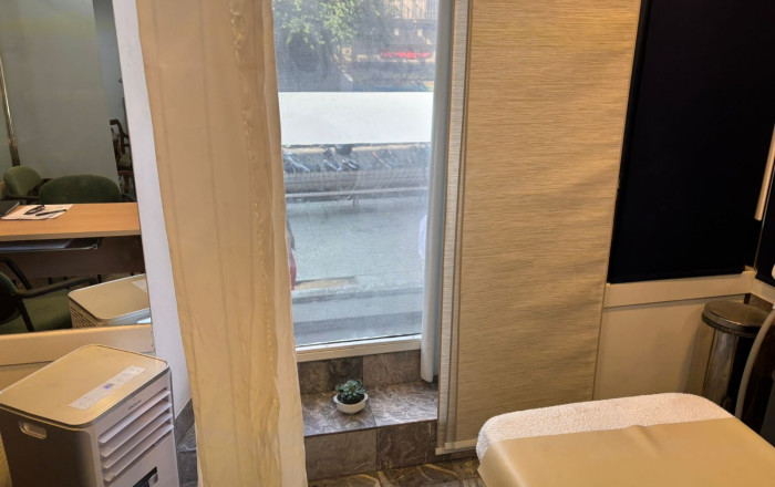 Traspaso - Peluquerias y Estetica -
Barcelona - Eixample