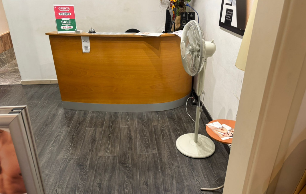 Traspaso - Peluquerias y Estetica -
Barcelona - Eixample