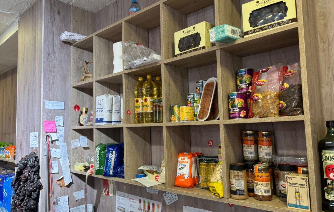 Traspaso - Frutería -
Barcelona - Gràcia