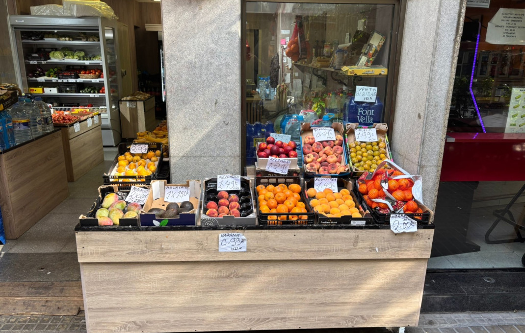 Traspaso - Frutería -
Barcelona - Gràcia