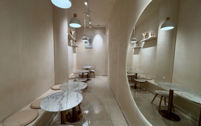 Transfer - Licencia C2 -
Barcelona - Eixample Derecho