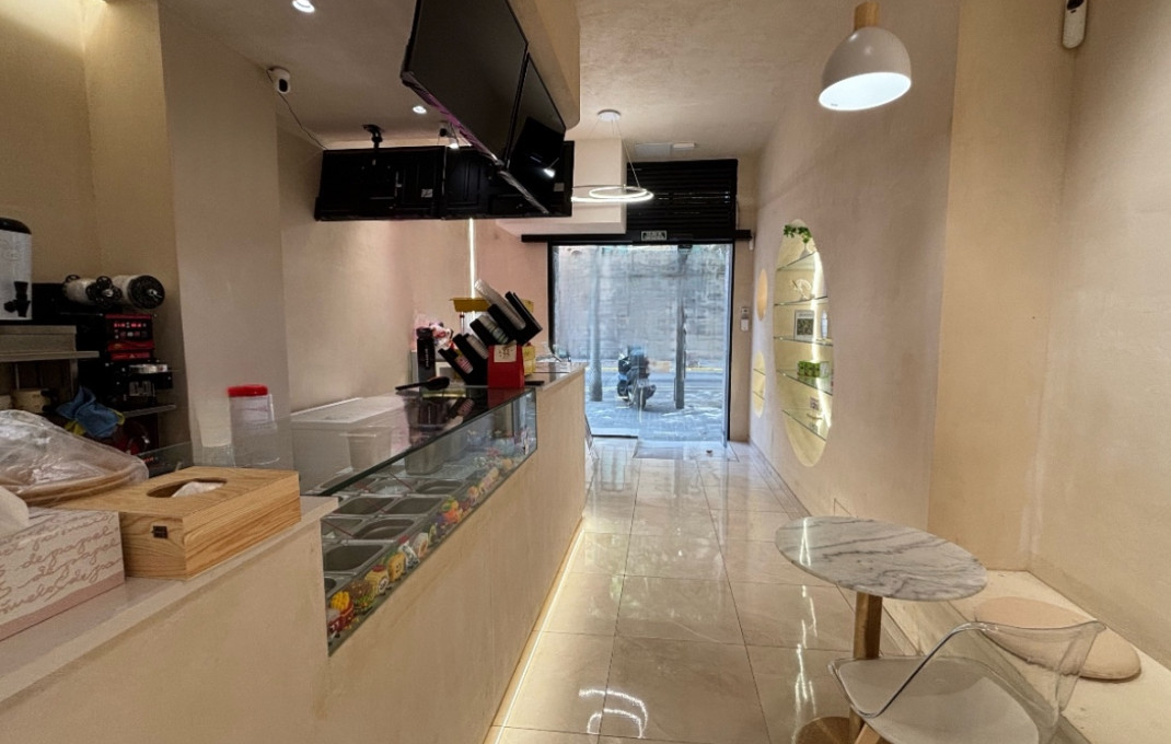 Transfer - Licencia C2 -
Barcelona - Eixample Derecho