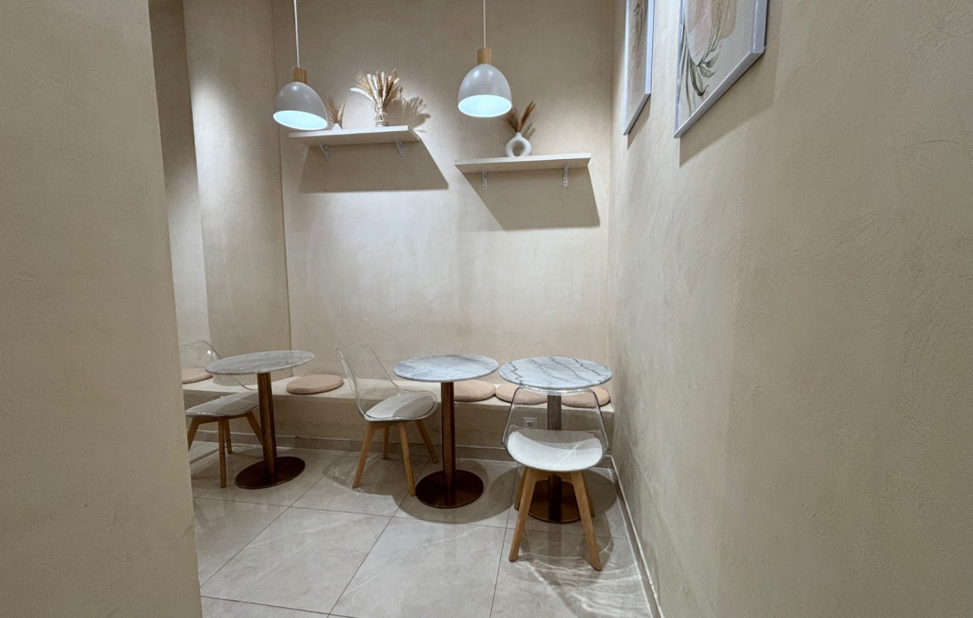 Transfer - Licencia C2 -
Barcelona - Eixample Derecho