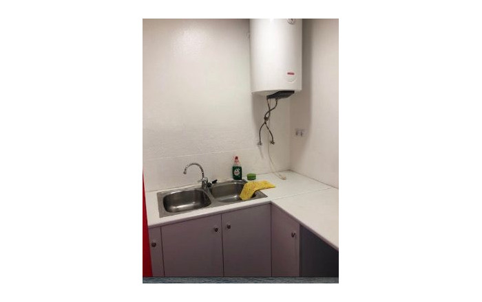 Alquiler - Local comercial -
Barcelona - Gràcia Nova