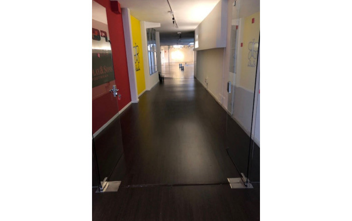 Alquiler - Local comercial -
Barcelona - Gràcia Nova