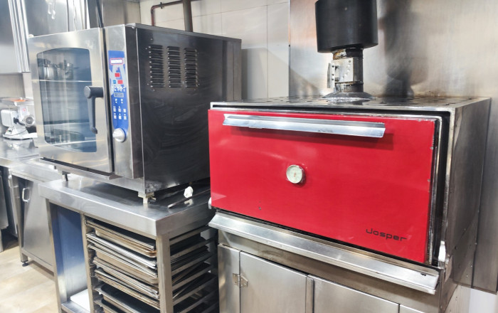 Traspaso - Restaurante -
Barcelona - Santa Coloma De Gramanet