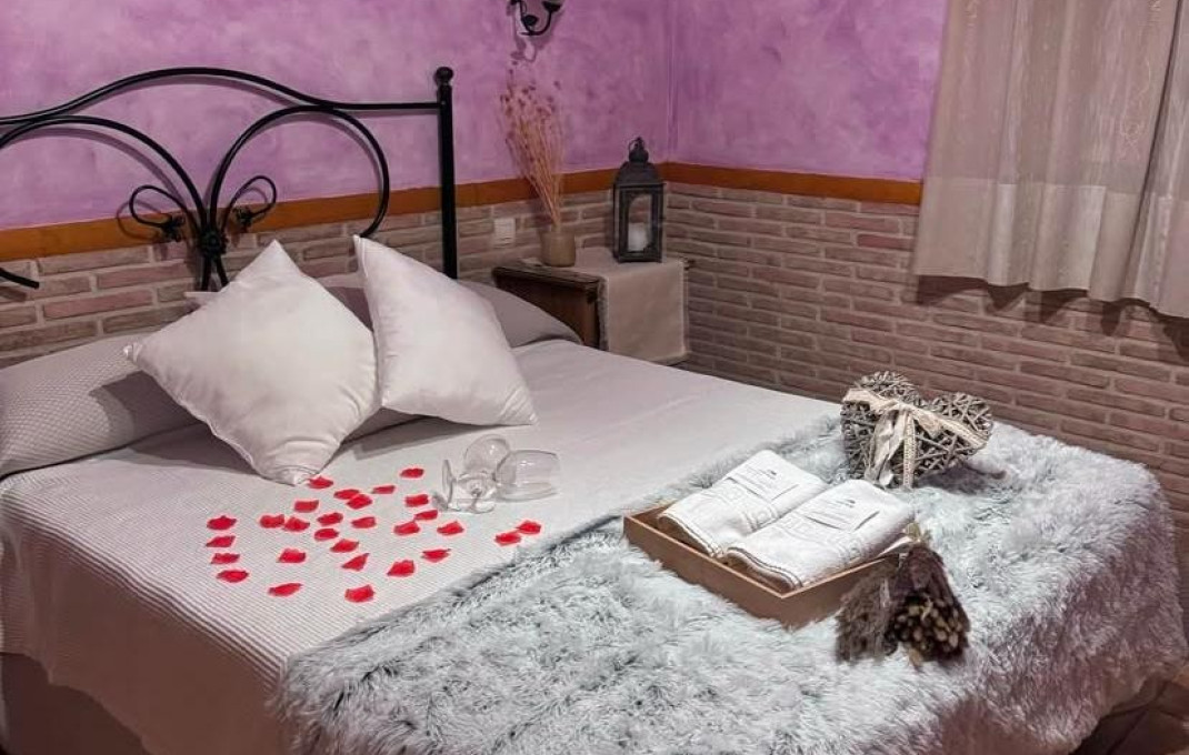 Venta - Complejos turísticos -
Murcia - Caravaca de la Cruz