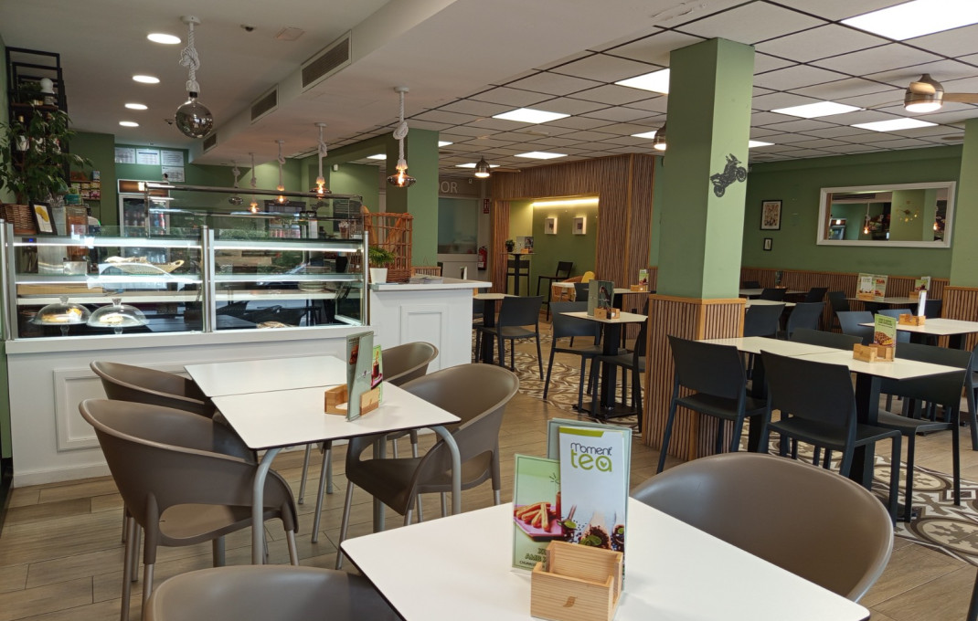 Transfert - Bar-Cafeteria -
Vila Seca - La Pineda