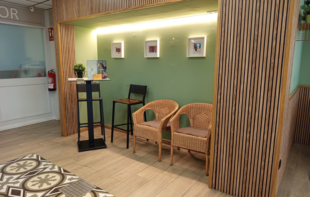 Transfert - Bar-Cafeteria -
Vila Seca - La Pineda