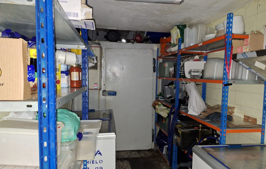 Transfer - Bar Restaurante -
Barcelona - Poble Sec-montjuïc