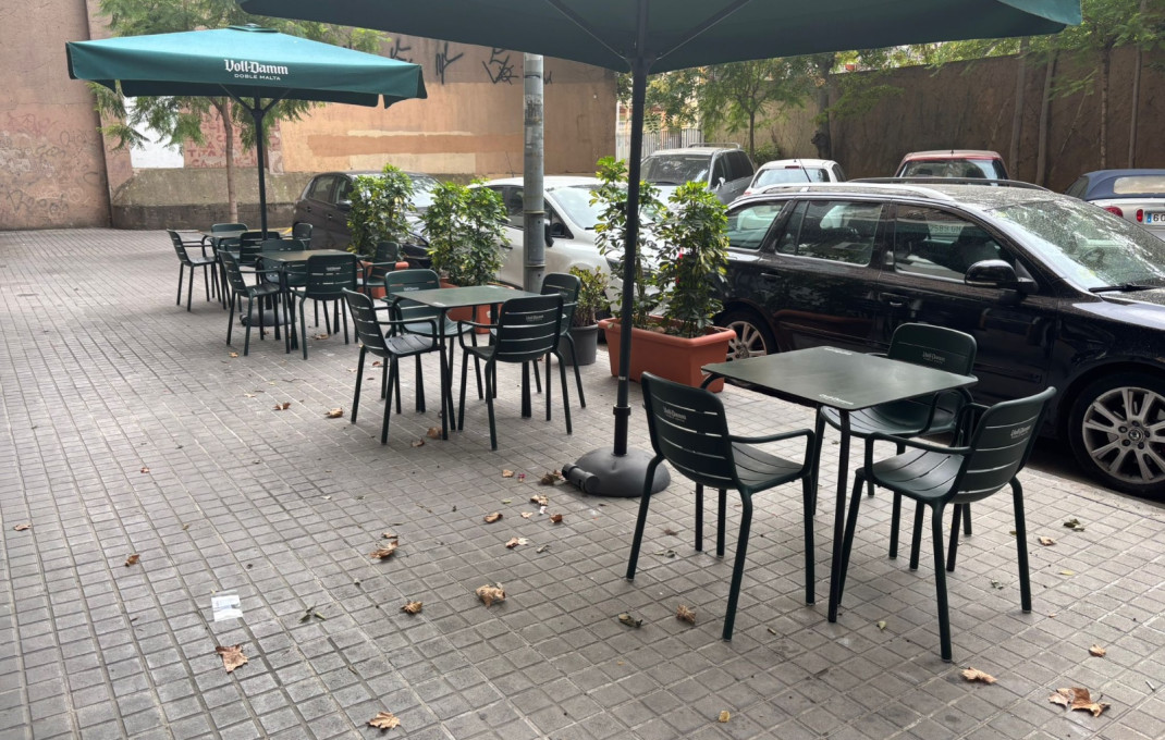 Transfert - Bar Restaurante -
Barcelona - Clot