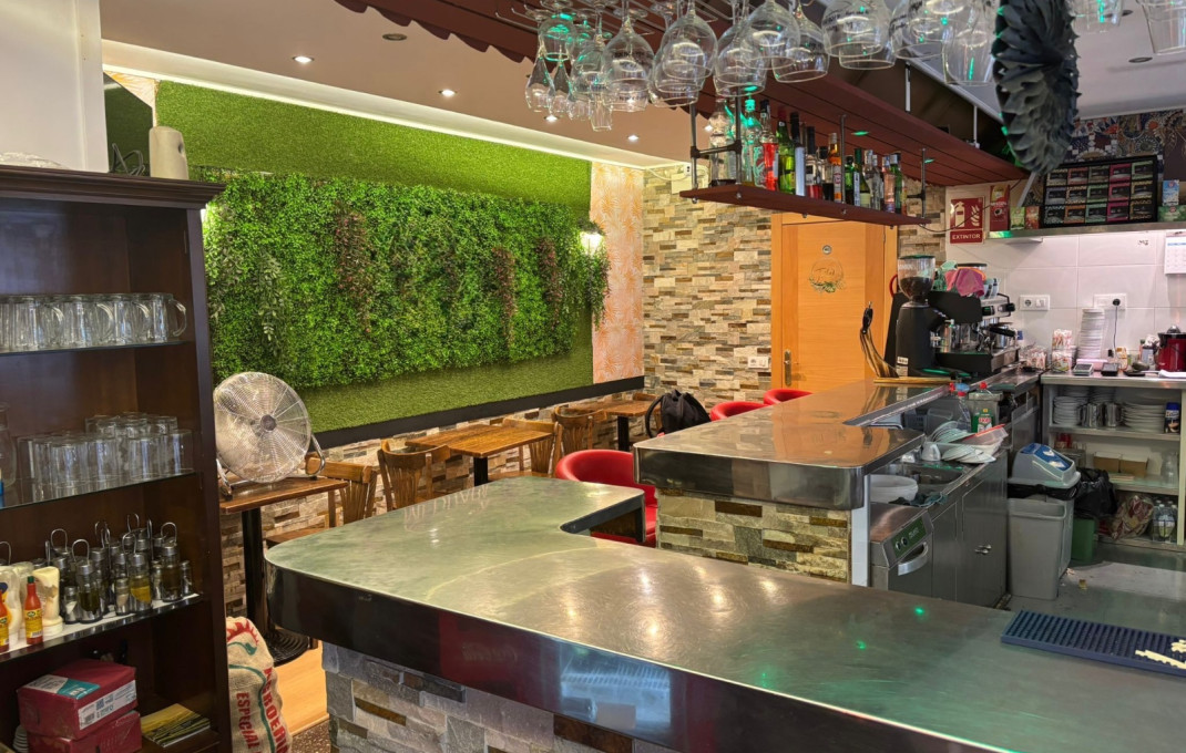 Transfert - Bar Restaurante -
Barcelona - Clot