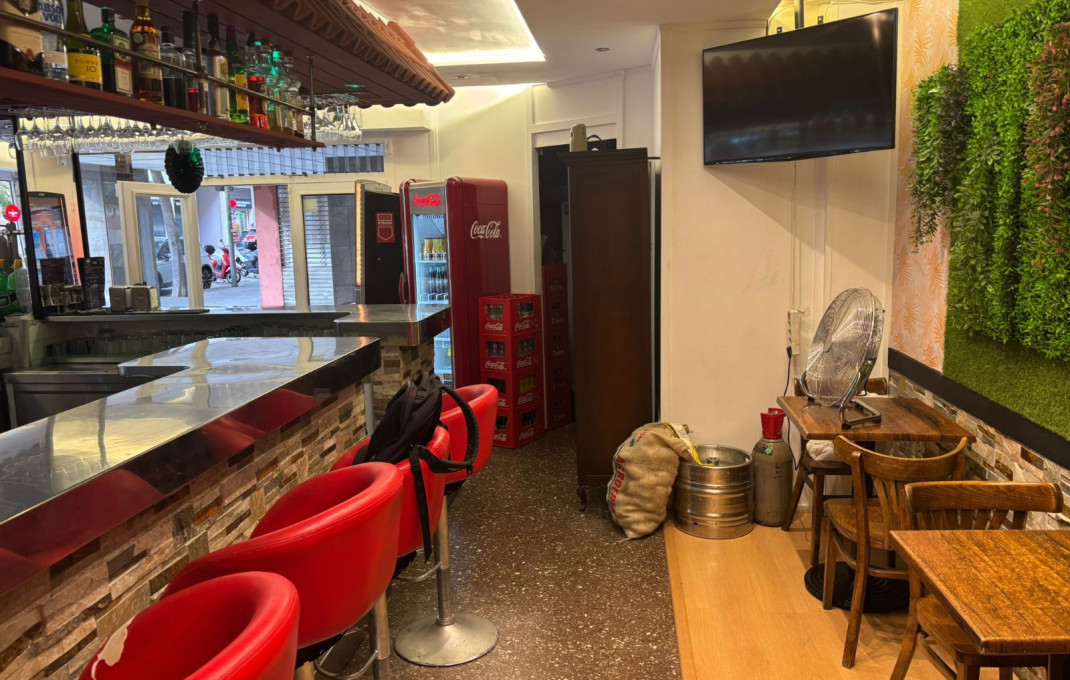 Transfert - Bar Restaurante -
Barcelona - Clot