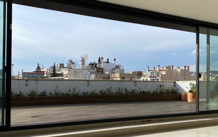 Rental - Local comercial -
Barcelona - Eixample Derecho