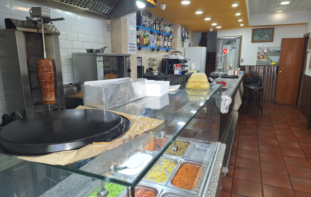 Traspaso - Bar Restaurante -
Barcelona - Sants